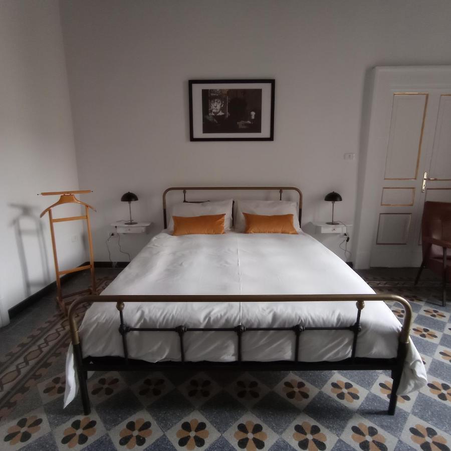 La Casa Nova Hotel เนเปิลส์ ภายนอก รูปภาพ